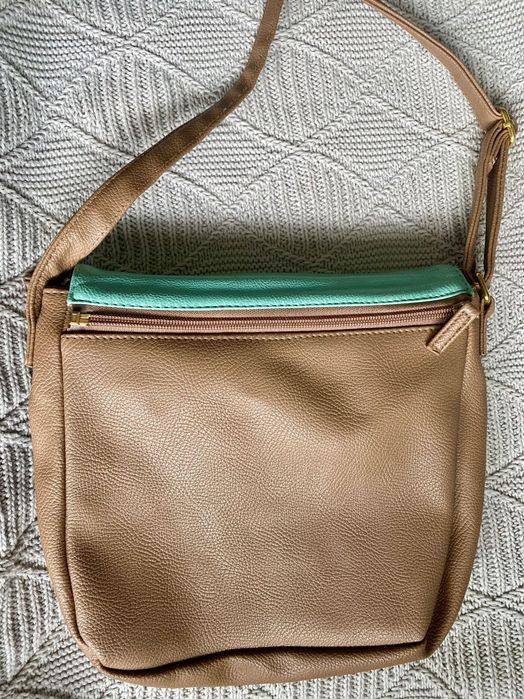 Torebka z dwustronną klapką