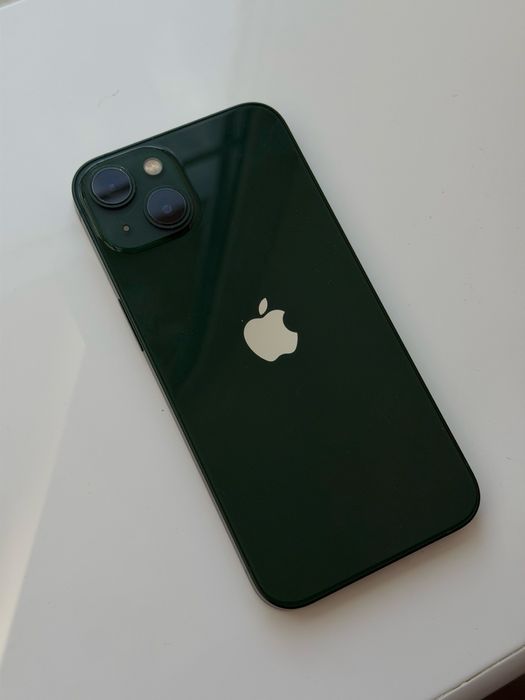 Продам Iphone 13 256 mb