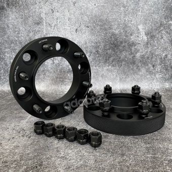 Колесная проставка- адаптер 30мм PCD 6x139.7 DIA 106.1 со шпильками