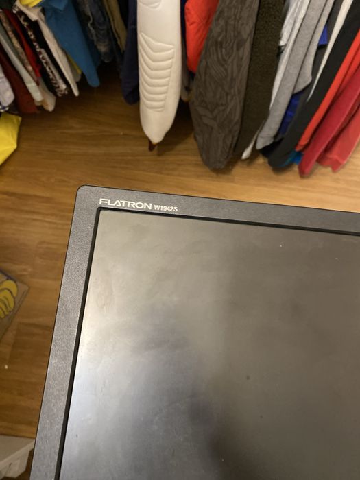 Монитор LG Flatron W1942S, 19”