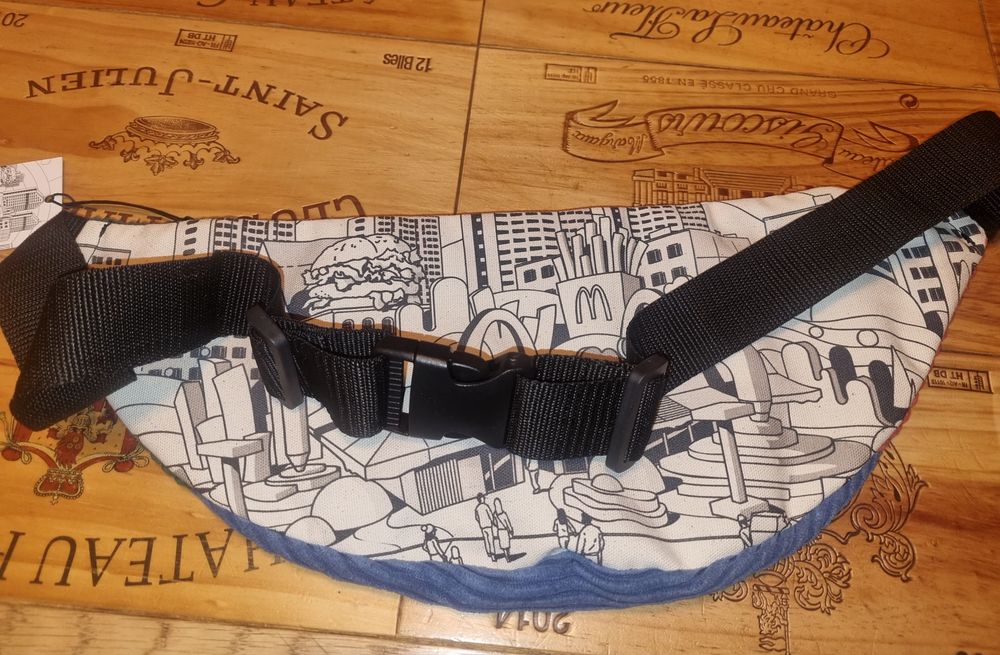 Unikatowa świetna nerka merch McDonald's - Drwal nowa z metką