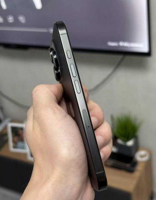 iPhone 16 Pro, 128 ГБ, 2 SIM
