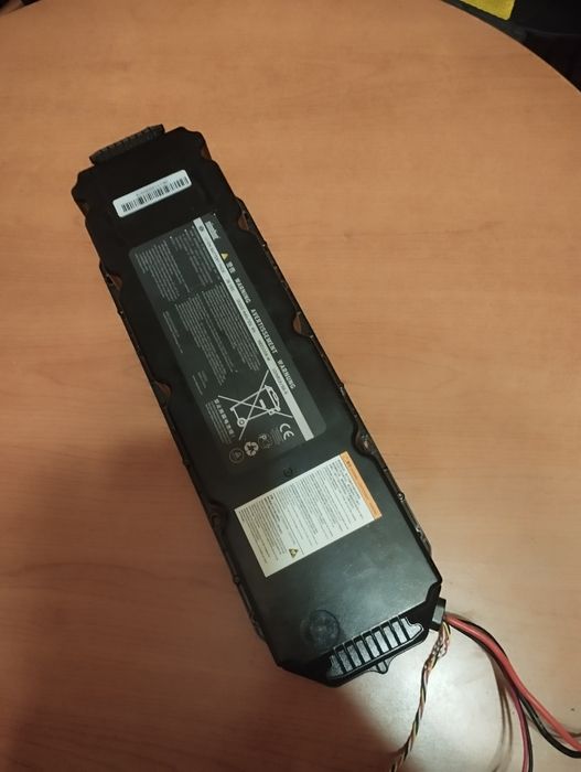 Батарея (акумулятор) Ninebot 36V 15300mAh NEE1006-M
36V 15300mAh 551Wh