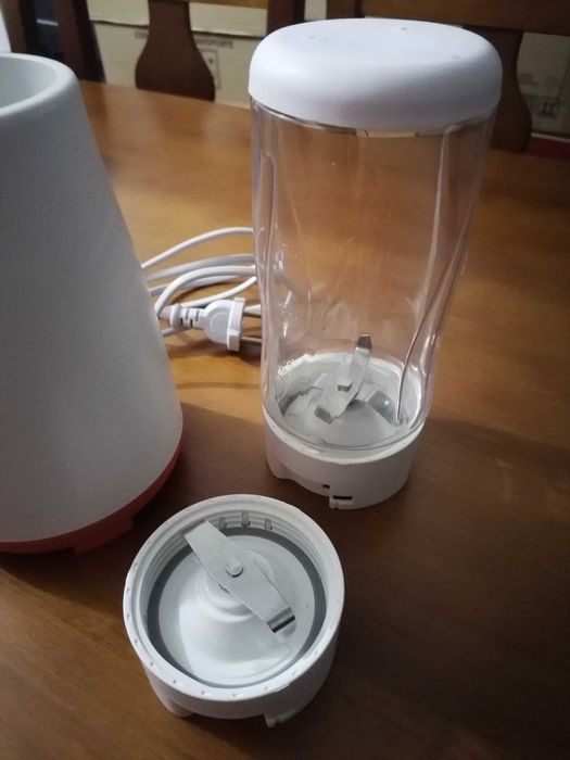Liquidificador Mini Nutrifresh Continente