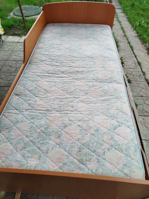 Кровать для детей и подростков