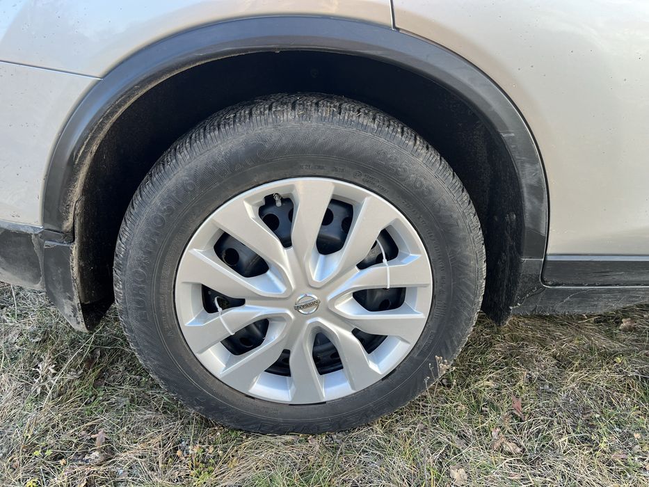 Nissan Rogue 4WD, газ-бензин