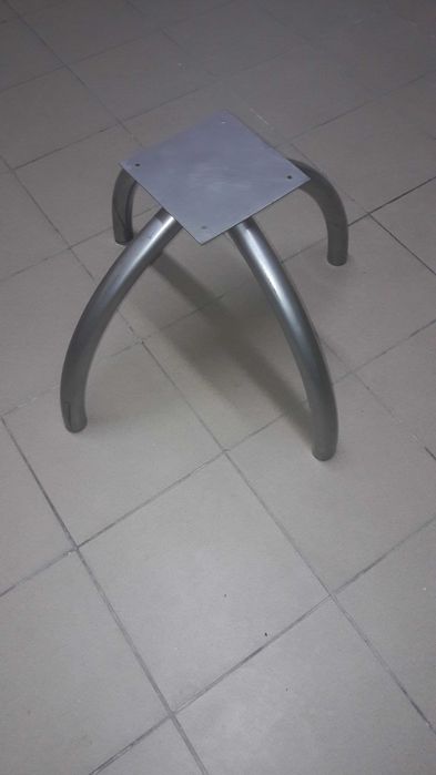 Nogi metalowe do stolika
