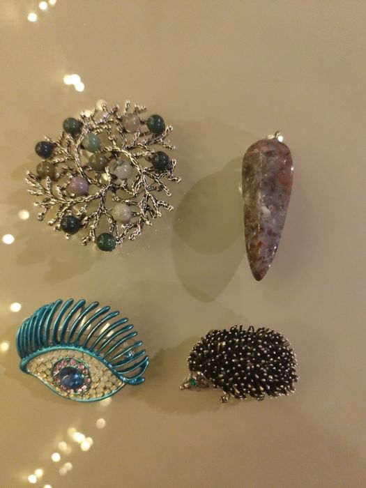 Підвіски -броши з натурального каменю