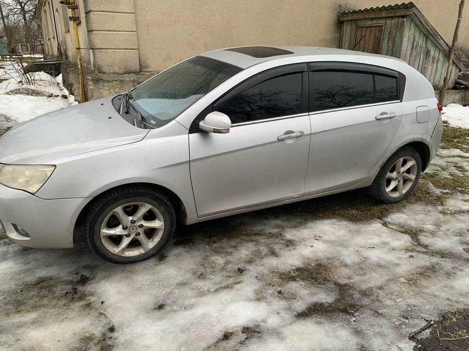 Geely Emgrand EC7 (газ/бензин)