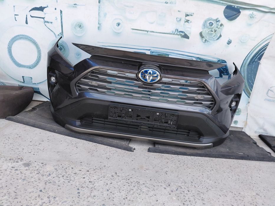 Toyota RAV4 Бампер передній рестайлінг на РАВ4 22-25 року
