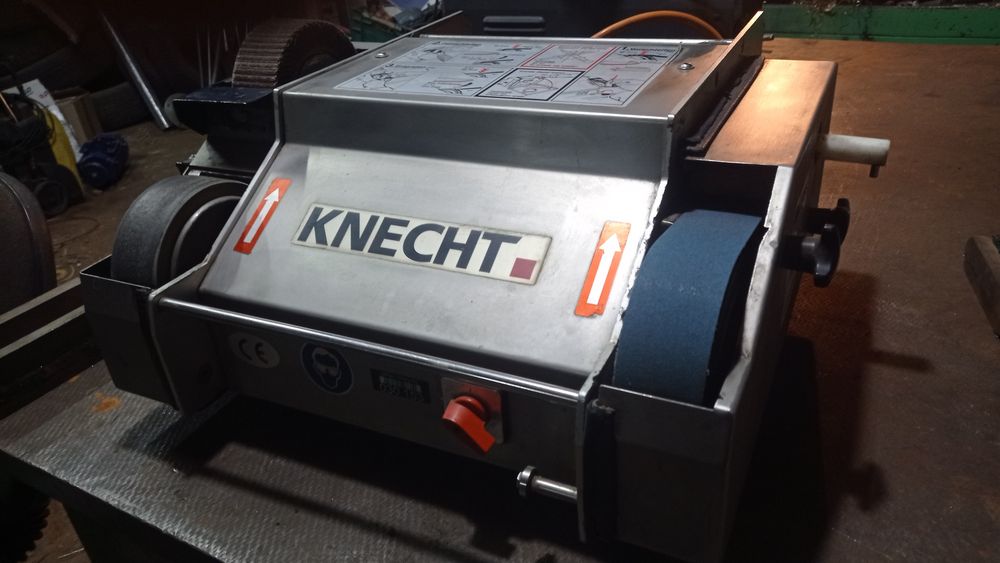 Продам станок для заточки ножей Кнехт