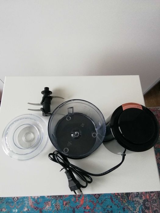 Blender,rozdrabniacz do warzyw,owoców,orzechów BERLINGER Haus