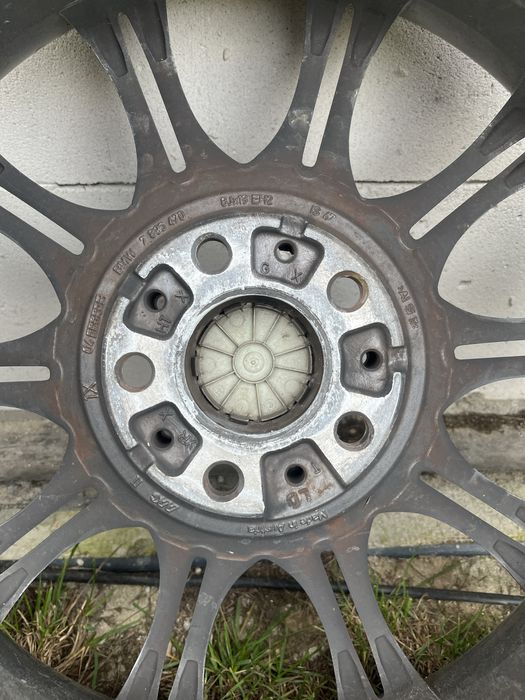 Felgi bmw oryginalne styling 135 r18 mpakiet