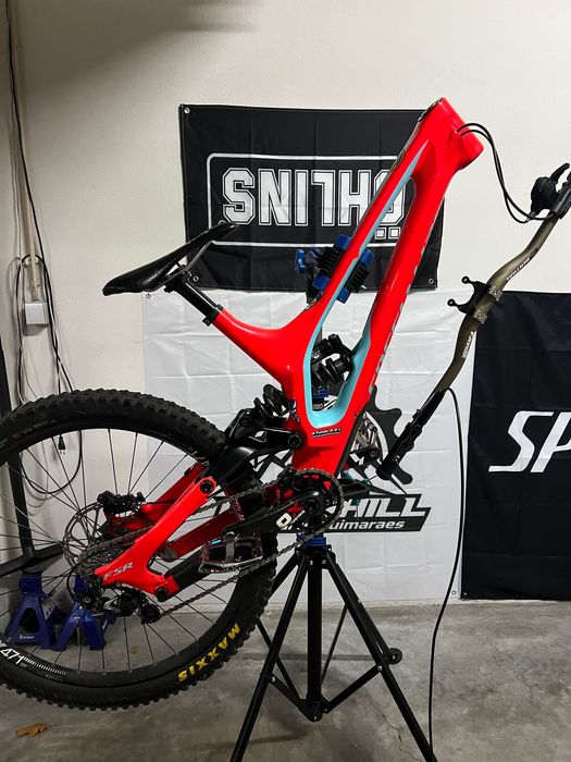 Quadro Downhill  SPECIALIZED Demo Carbon tamanho L