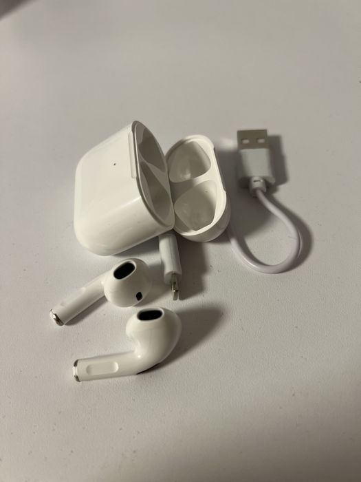 Бездротові навушники ,Pro 4