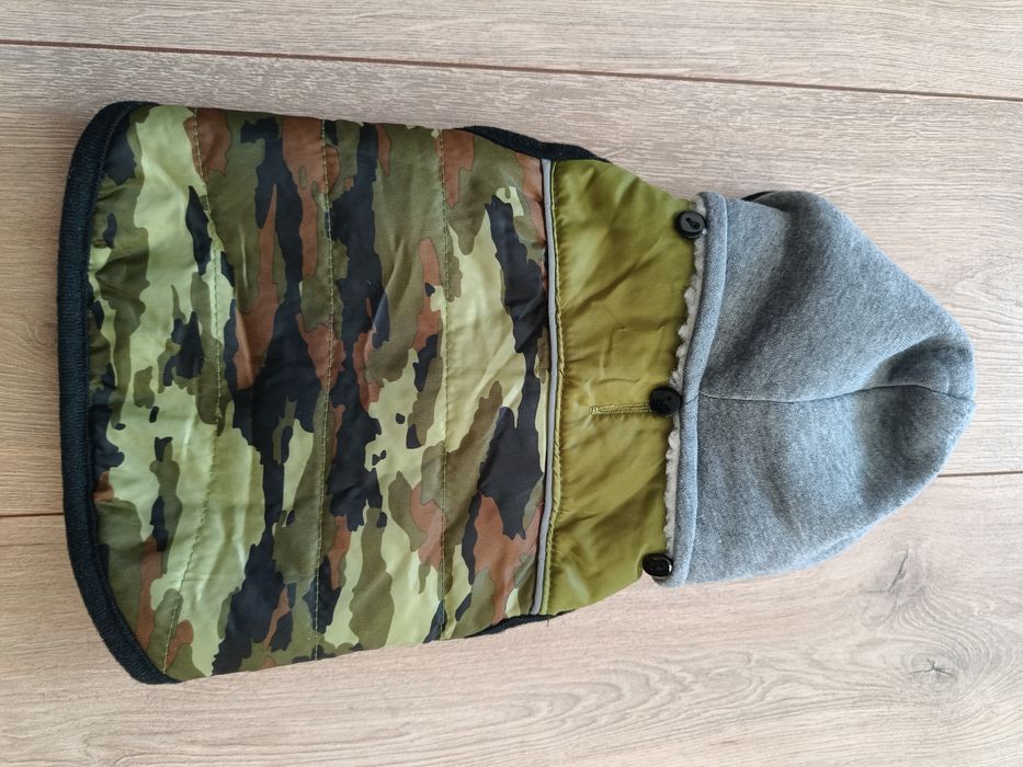 Zimowe ocieplane ubranko dla psa kurtka bluza khaki w łaty