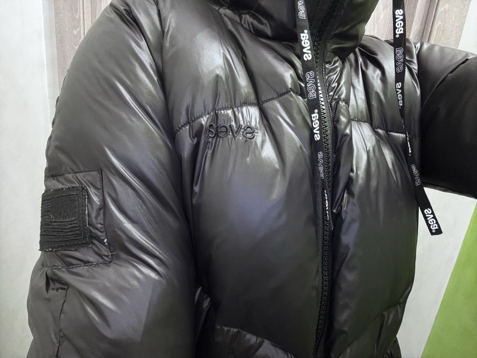 Пуховик Svea (шведская торговая марк)