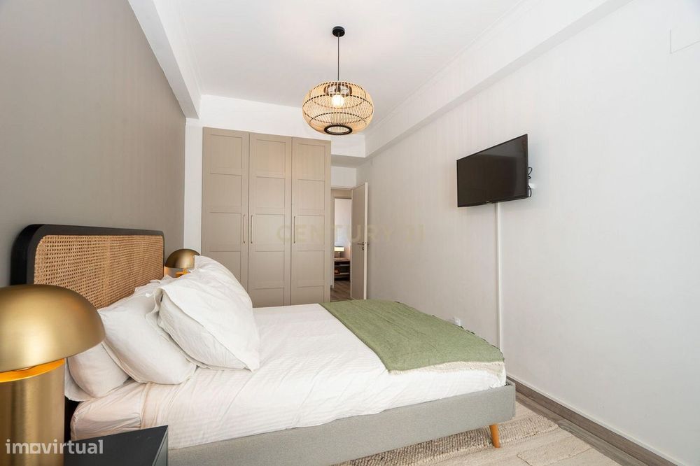 ** Espectacular Apartamento T2 Perto Do Metro De Odivelas **