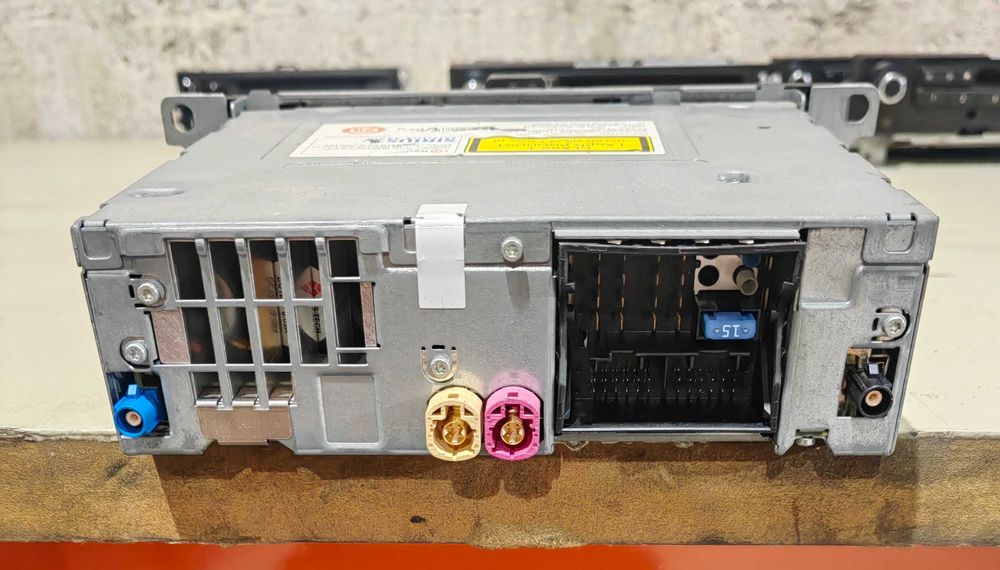 Radio CIC BMW serie 1 e 3 E87/82/88/E90/91 navegação
