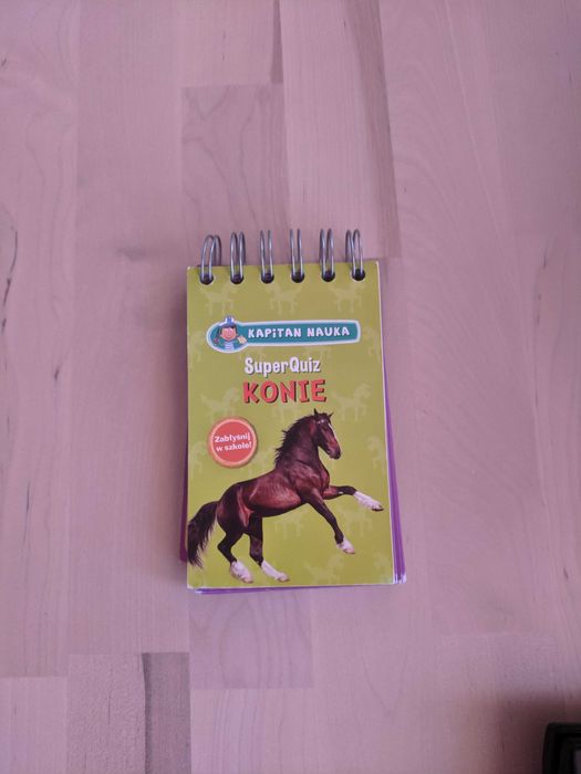 Zestaw 4  książek dla dziewczynki 5-9 lat+ quiz Konie