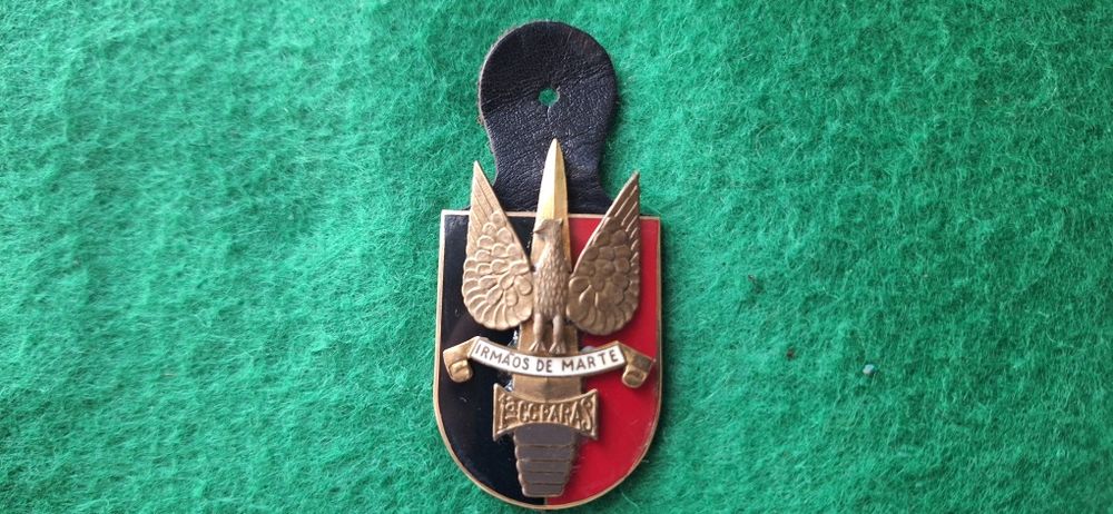 Crachá paraquedistas militar tropa FA