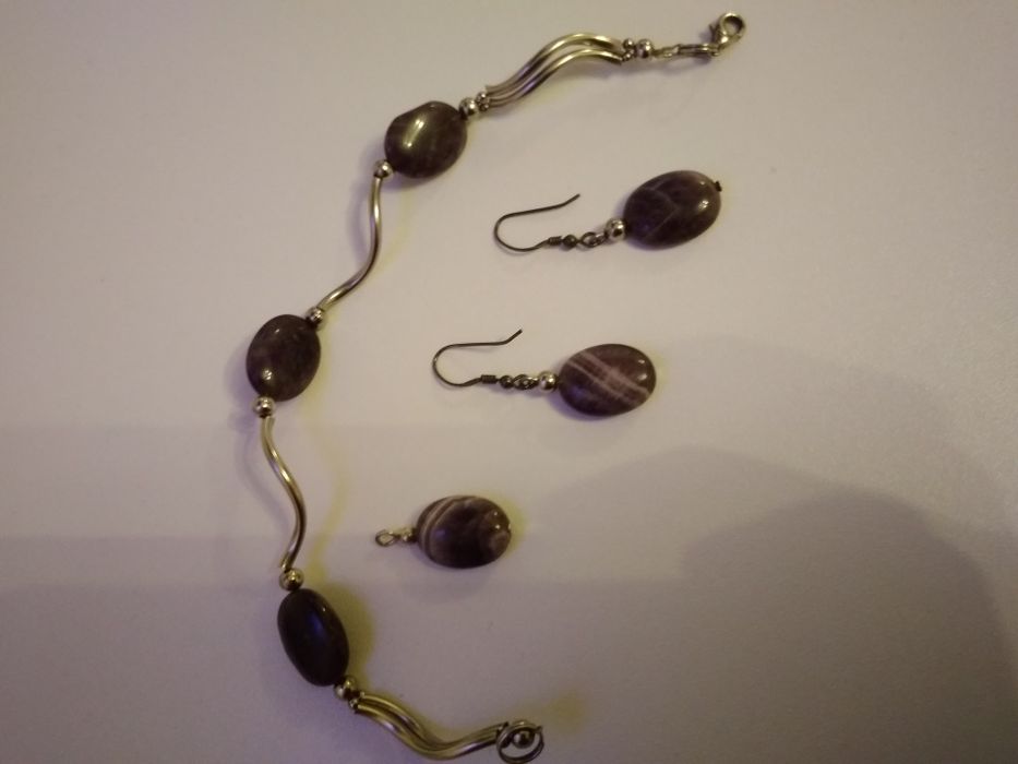Kolczyki plus bronsoletka