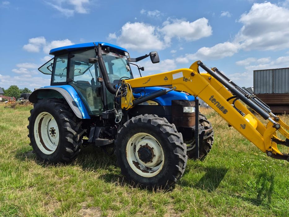 ładowacz czołowy tur TM new holland