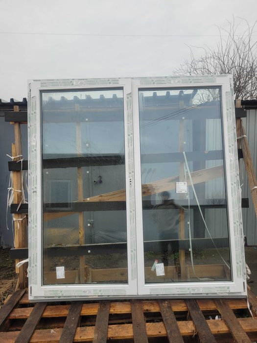 OKNO PCV 2000 x 2080 1 x orzech stulp