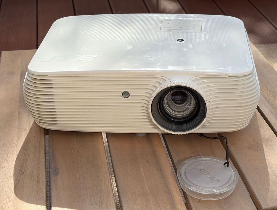 projektor kino domowe ACER P5530