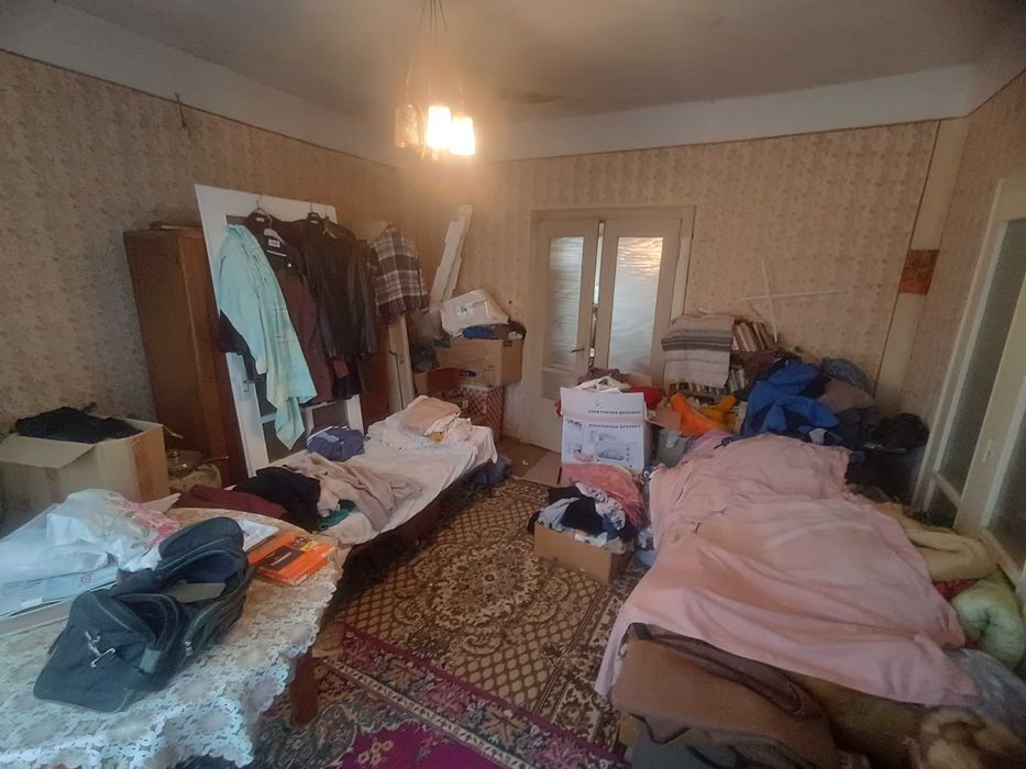 ВЕЛИКИЙ 4-Х кімнатний будинкок 146 кв.м., новий дах, гараж жилий стан