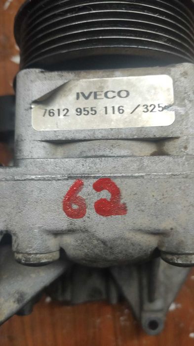 Bomba de Direção IVECO 

REF: 7 6 1 2 9 5 5 1 1 6