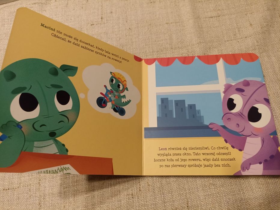 Maciuś i Leon Jeżdżą na rowerze 
Jeżdżą na rowerze 
Katarzyna Wierzbic