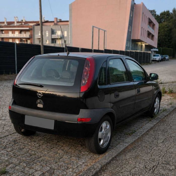 Opel Corsa 1.2i 16V Sport || Poucos KMS || Excelente Oportunidade