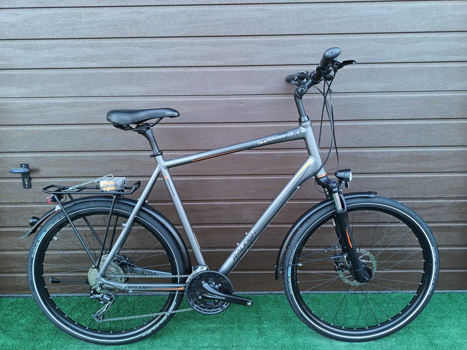 Rower 28" Raleigh 3x9 Alivio/Deore Hollowtech Hydraulika Dynamo Amortyzator Blokada Duża Rama