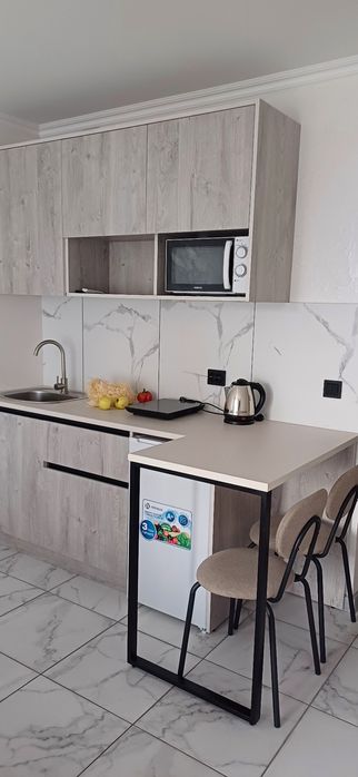 Квартира подобово, посуточно. Недалеко центр, озеро. Власник