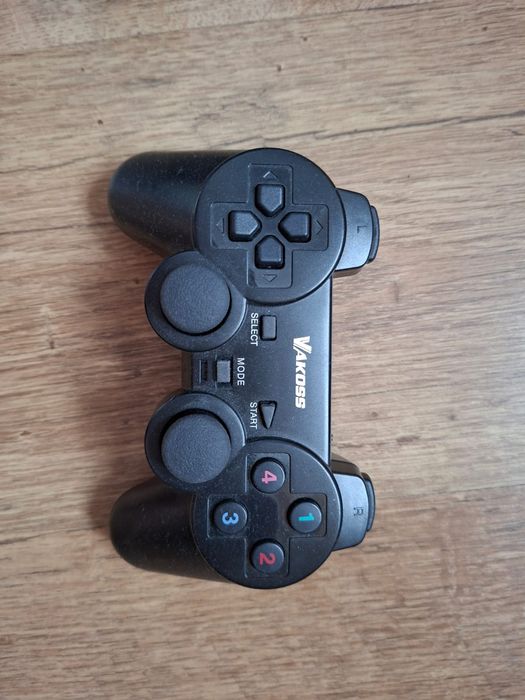 Pad do gier  bezprzewodowy PC.