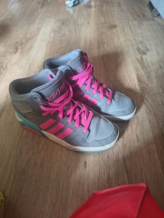 Buty młodzieżowe adidas