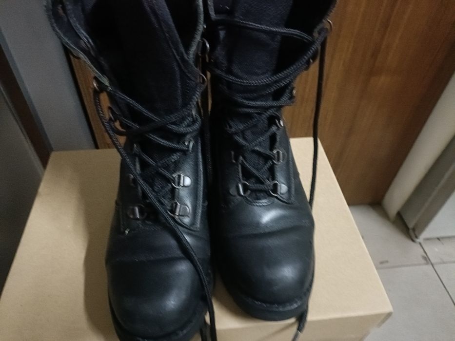 Calçado colégio militar