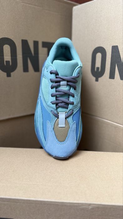 100% ОРИГІНАЛ! Кросівки Adidas Yeezy Boost 700  36, 36 2/3