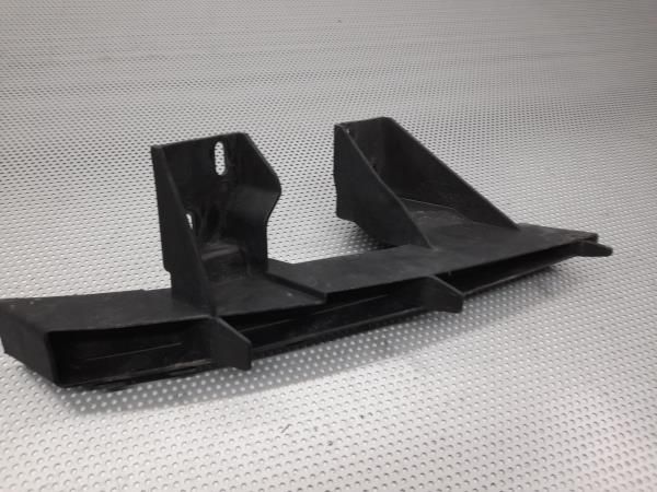 Guia de pára-choques frente direito AUDI Q7 (4L)