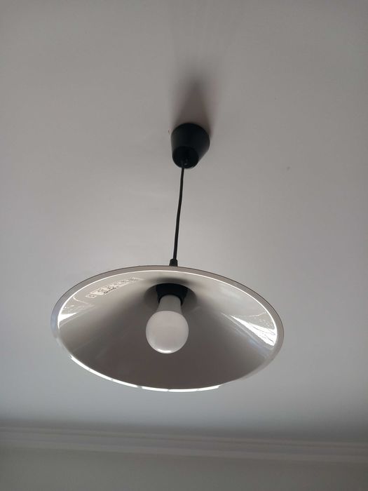 Candeeiro Ikea como novo