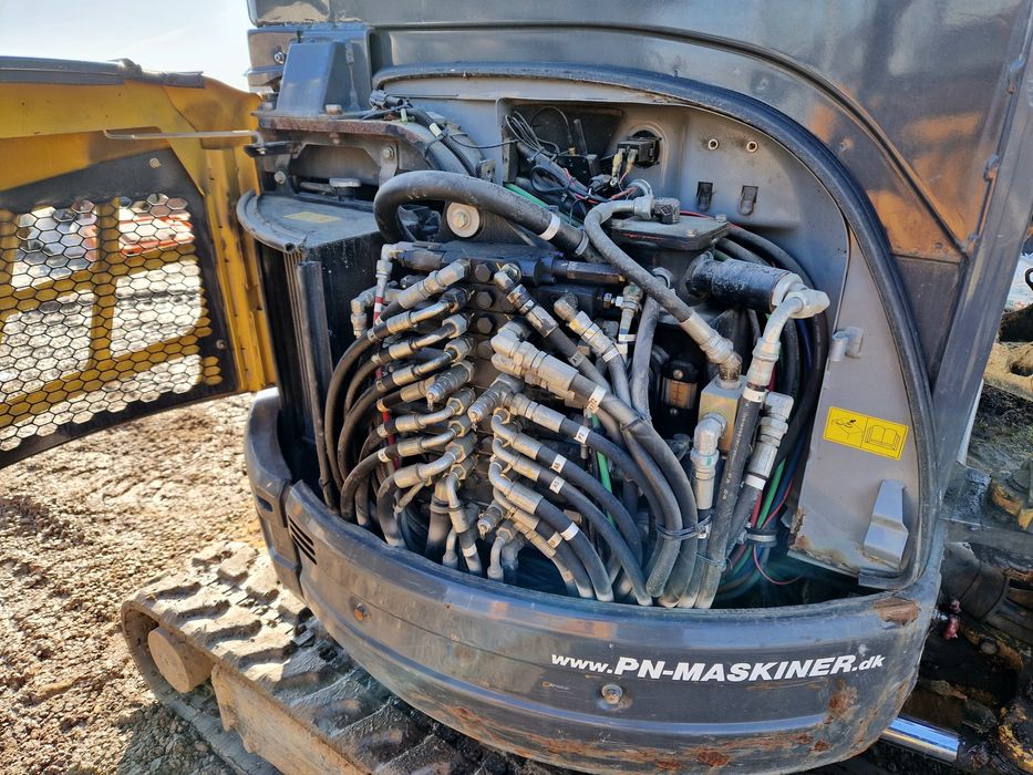 Minikoparka New Holland E26B SR 2016r nie kubota takeuchi