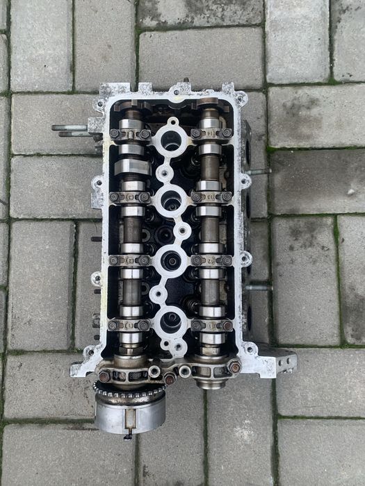 Головка Кіа ніро