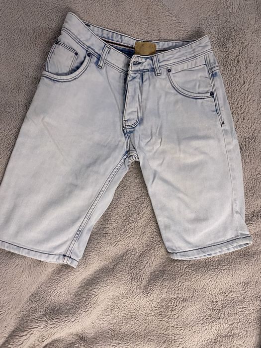 Spodenki jeans roz.29  Berska jasno niebieskie