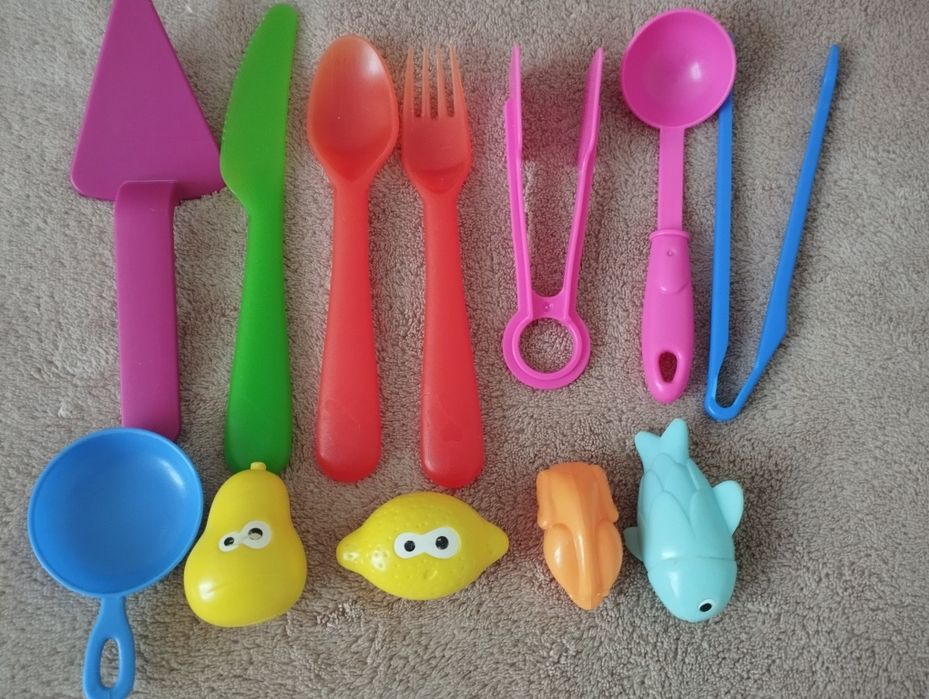 Посуда, игрушечная еда