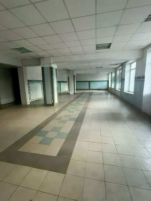 БЕЗ КОМІСІЇ. Оренда фасадного приміщення ЦЕНТР