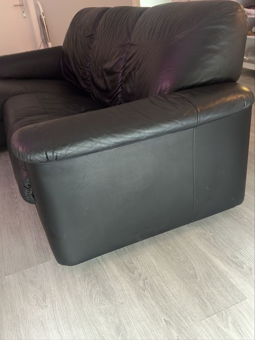 Sofá Chaise Longue Preto 3 Lugares