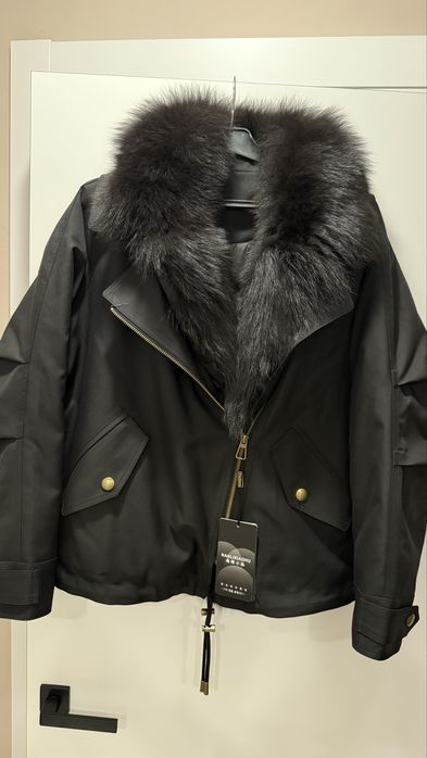 Пухова куртка-парка з натуральним хутром лисиці