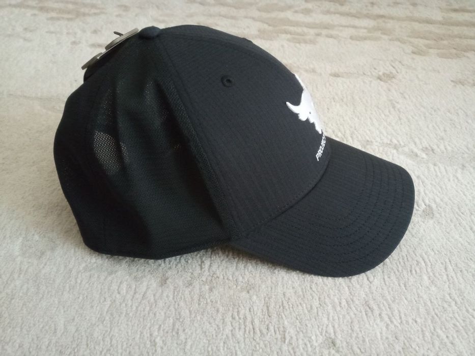 Оригінал Under Armour Project Rock Trucker Hat 1369815 кепка бейсболка
