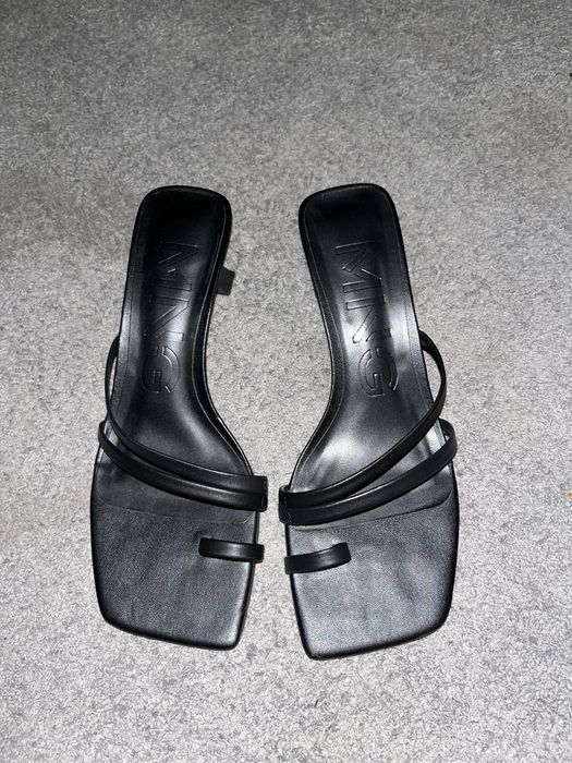 Sandália de pele 36 Mango